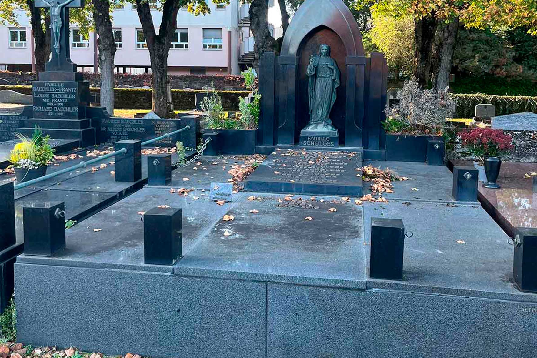 Entretien de tombe avant