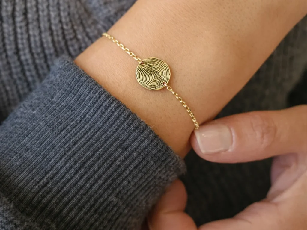 Bijoux empruntes